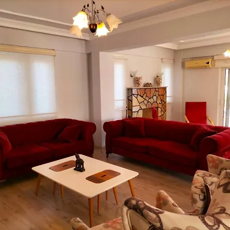 Vilă Koycegiz'de Bagimsiz Havuzlu Luks Villa: Bulbul