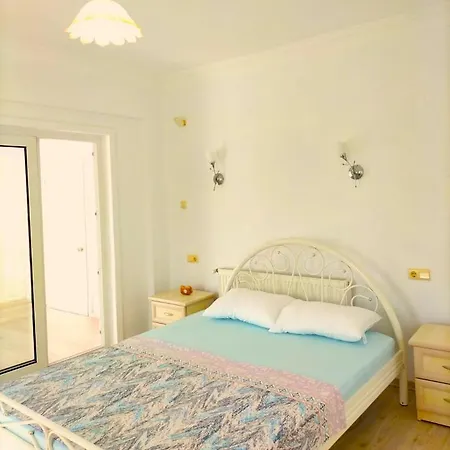 Vilă Koycegiz'de Bagimsiz Havuzlu Luks Villa: Bulbul