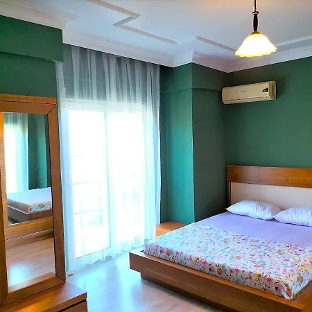Vilă Koycegiz'de Bagimsiz Havuzlu Luks Villa: Bulbul