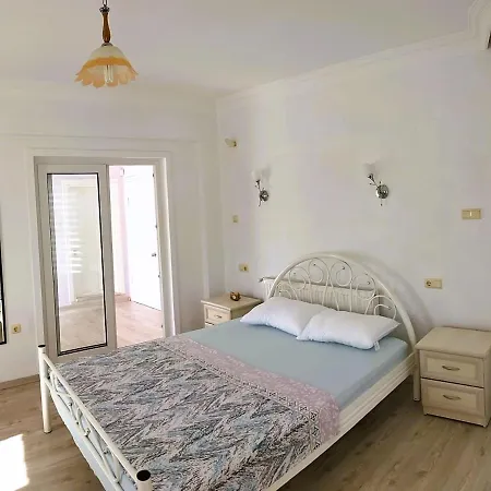 Koycegiz'de Bagimsiz Havuzlu Luks Villa: Bulbul Vilă