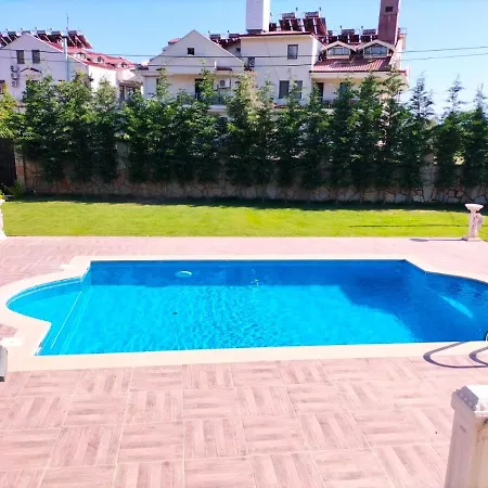 Koycegiz'de Bagimsiz Havuzlu Luks Villa: Bulbul كويجيز